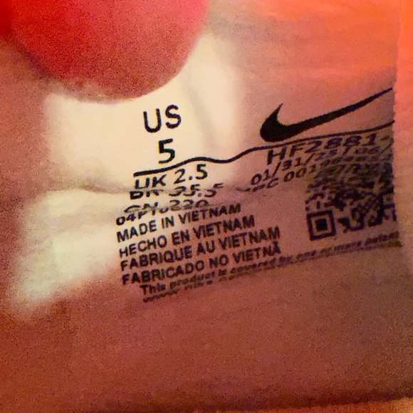 NEW Sabrina 3 Women's Size 5 Summit White/Iron Grey - Picture 7 of 8